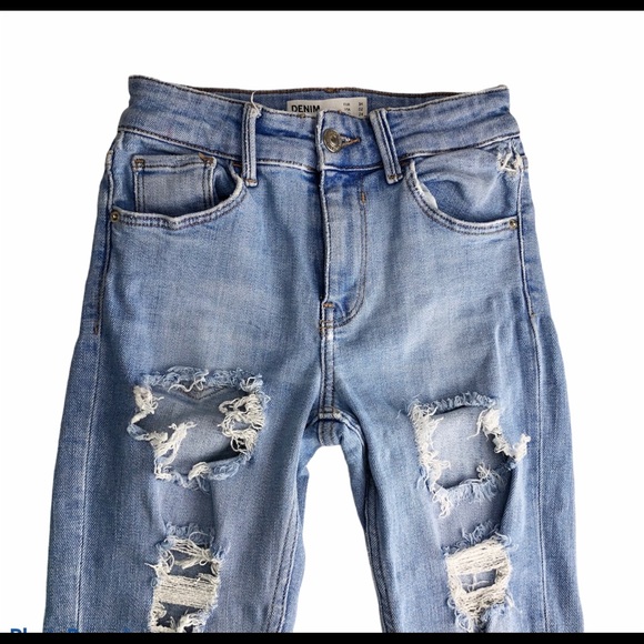Bershka Mid Rise Ripped Jeans Size 02 - Picture 2 of 11